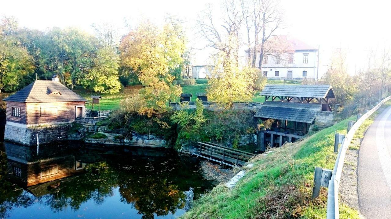 U Lekninu Villa Докси Екстериор снимка